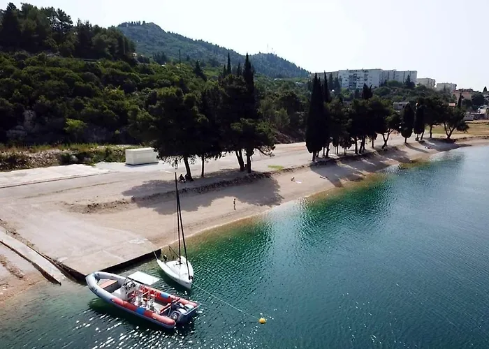 By The Sea Ploce, Neretva Delta - Usce Neretve - 16195 * Ploce (Dubrovnik-Neretva)